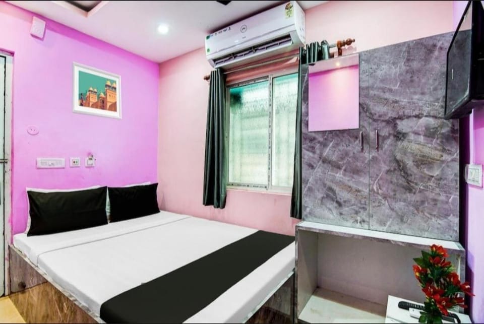 HOTEL-AL BURj INTERNATIONAL Bed and Breakfast in Kolkata