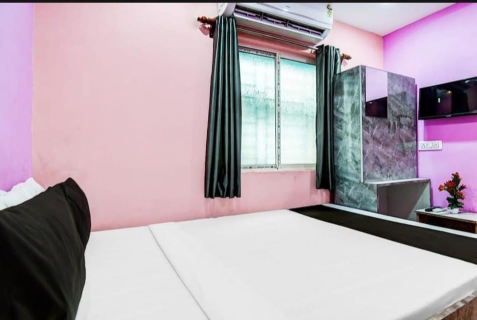 HOTEL-AL BURj INTERNATIONAL Bed and Breakfast in Kolkata