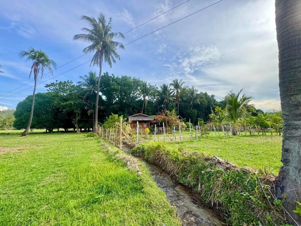 Hulo Farmstay near Puerto Galera House in Puerto Galera