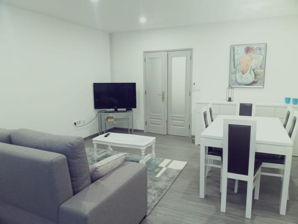 Communal lounge/ TV room, Living room