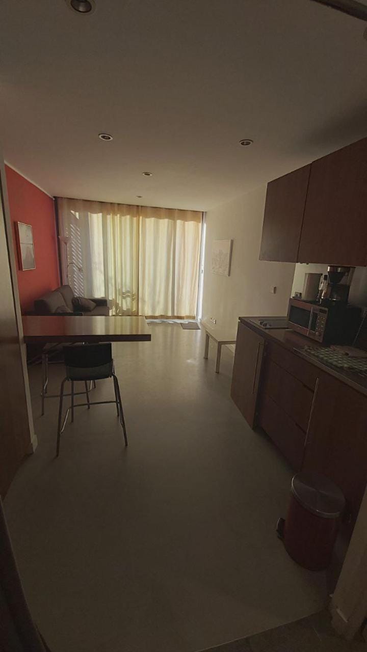 Studios Colorés Pont Roman Apartment in Provence-Alpes-Côte d'Azur