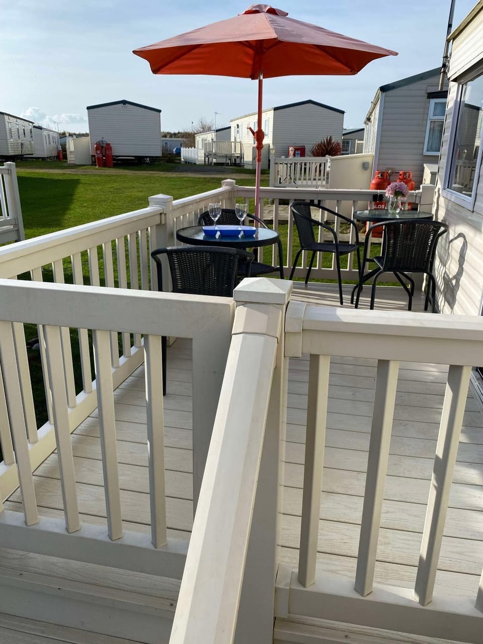 Patio, Day, BBQ facilities, View (from property/room), Balcony/Terrace, Dining area
