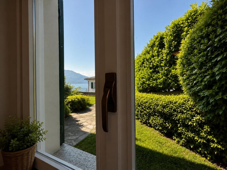 Summer, Garden view, Lake view, Mountain view, Seasons, Inner courtyard view
