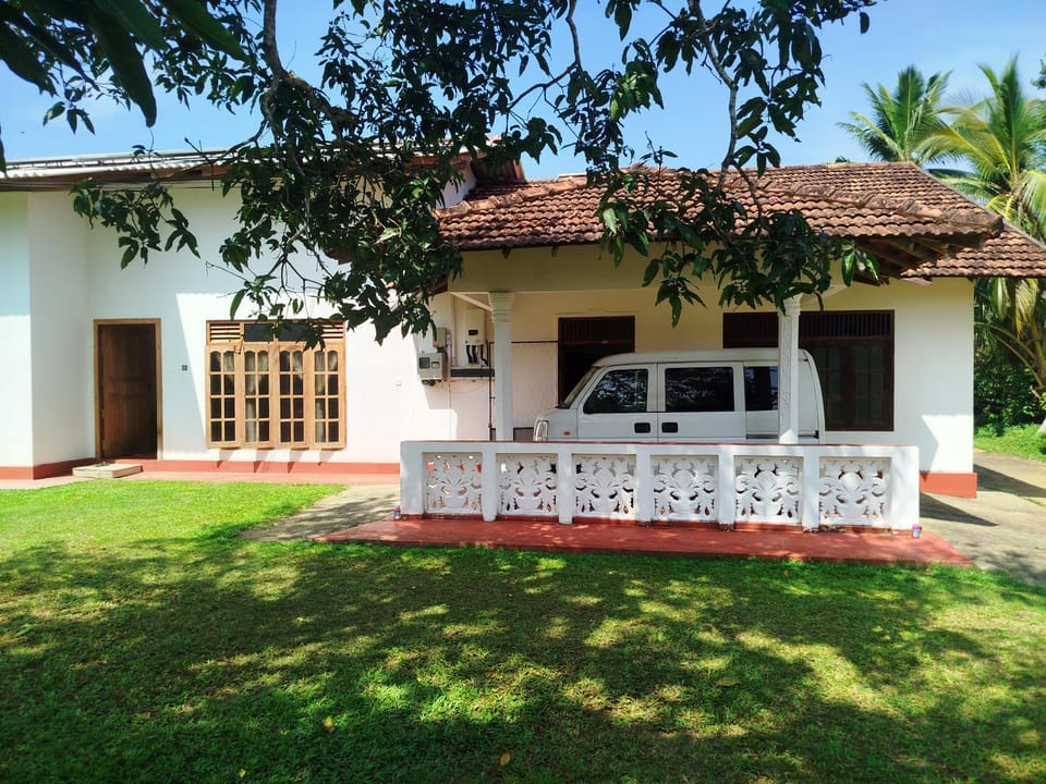 Danushka villa Bed and Breakfast in Southern Province