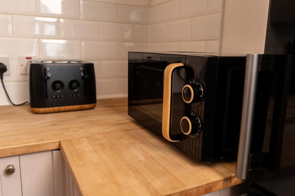microwave, toaster