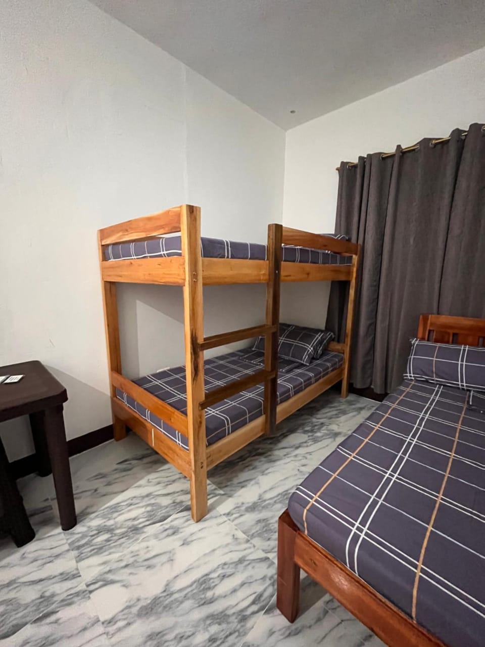 Bed, bunk bed