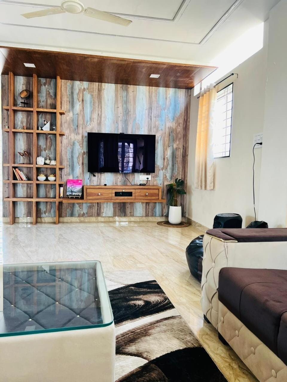 CozyNest Retreat House in Karnataka