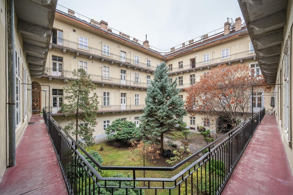 Property building, Day, Garden, Garden view