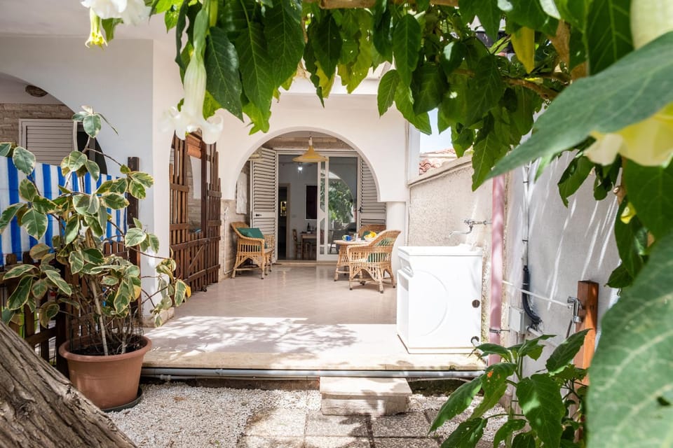 Patio, Garden