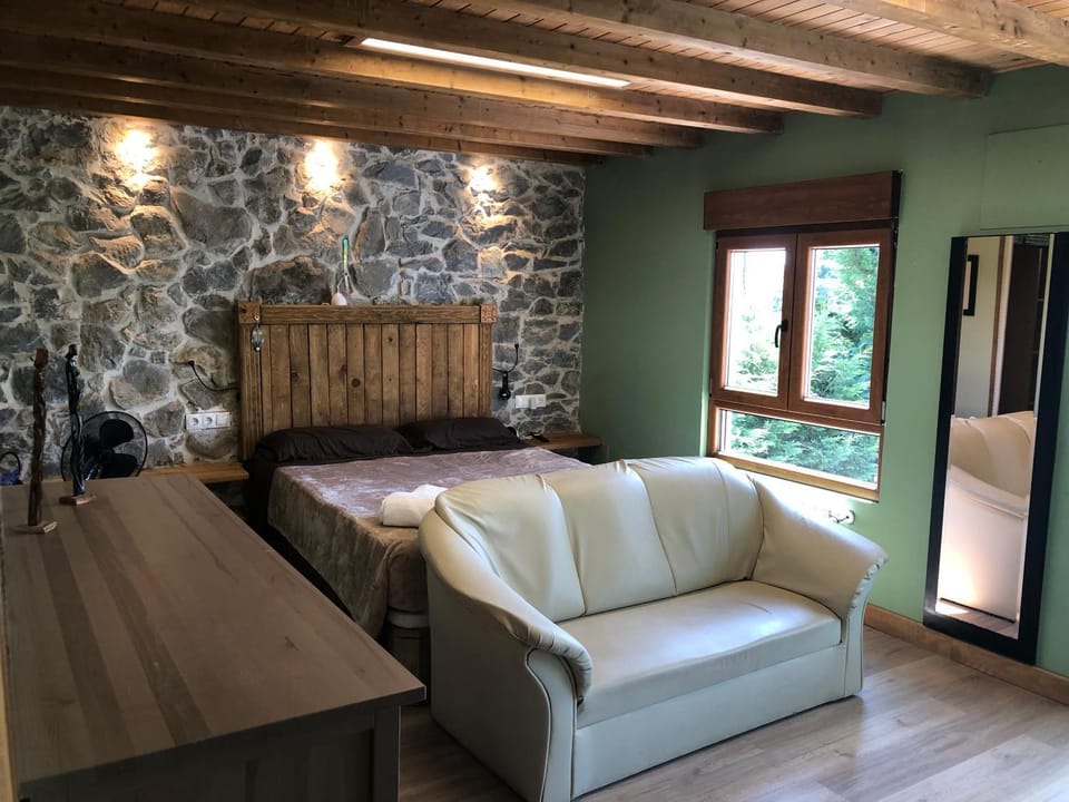 Bed, Other, Seating area