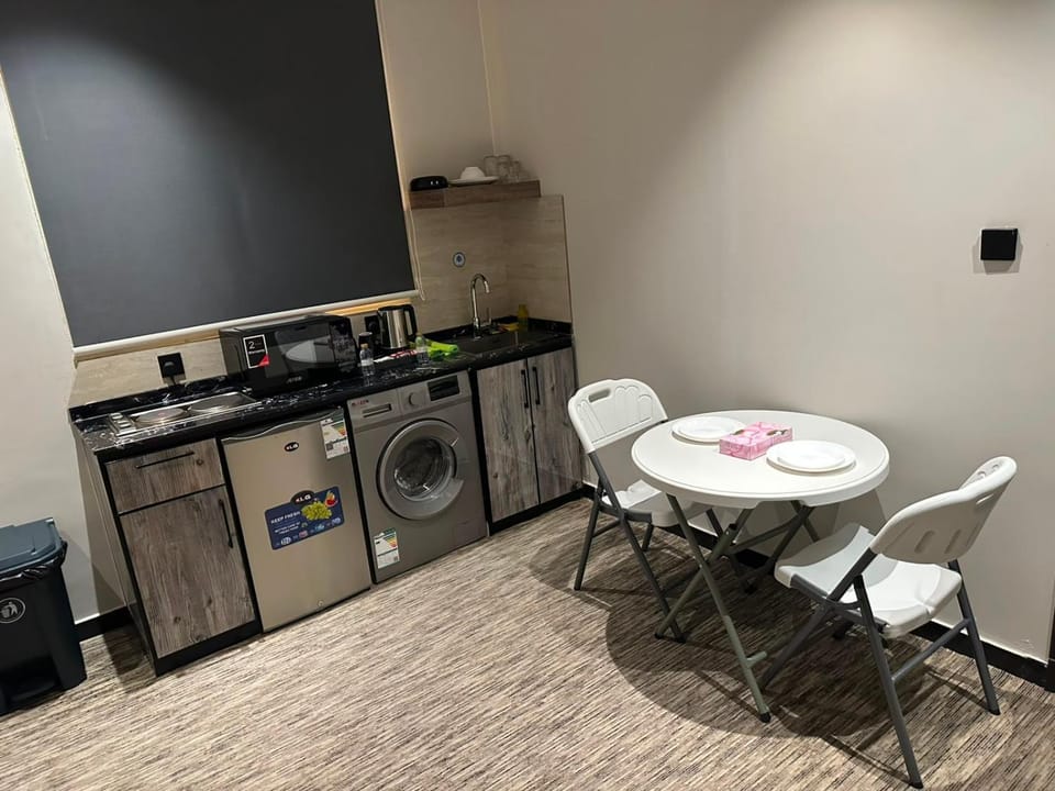 شقق ثري ستار للشقق المخدومة 4 Apartment hotel in Riyadh