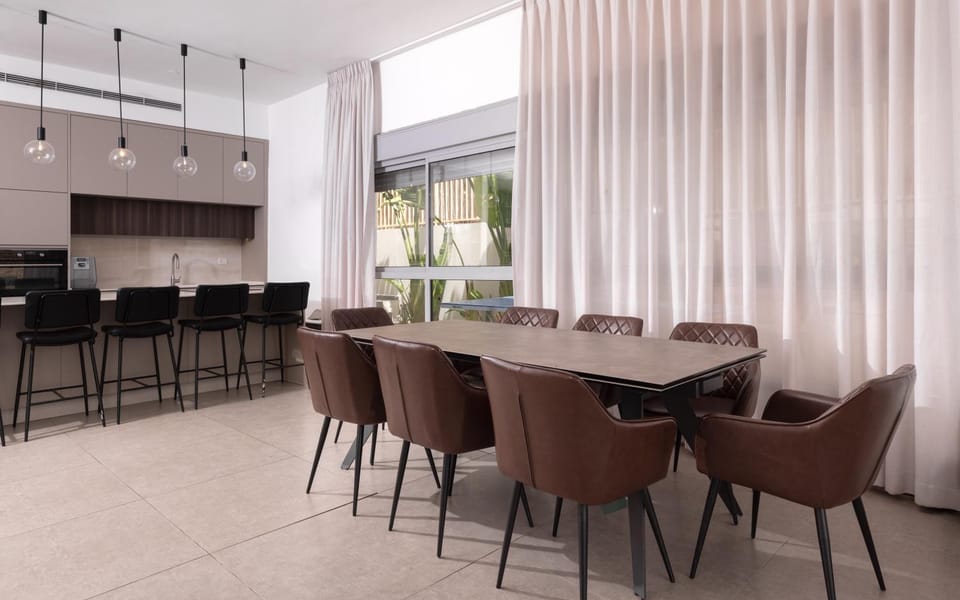 Villa Vibes Eilat Ari - 4 bedrooms with heated pool Villa in Eilat