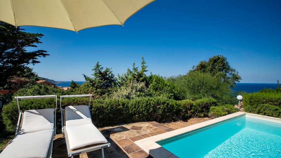 Natural landscape, Pool view, Sea view, Swimming pool, sunbed