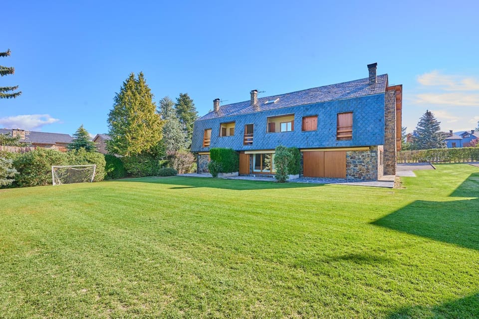 Casa del Pla House in Cerdanya