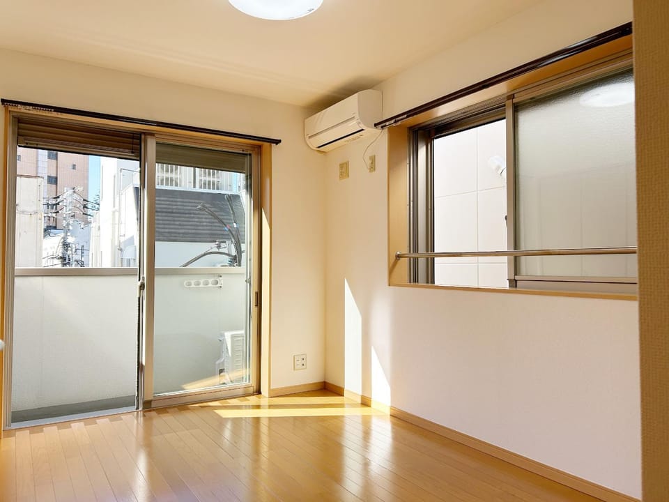 T akadababa subway 4 mins walk! Newly building 新築! 高田馬場駅 徒歩圏内大人気! Shinjuku新宿圈!高速无限制up3 Apartment in Shinjuku