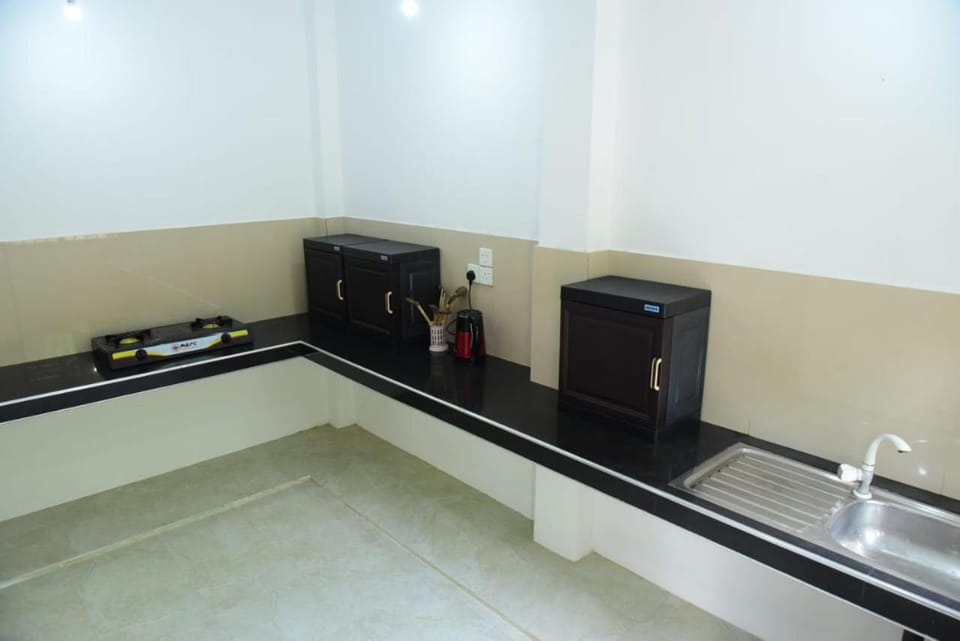 Hikka Mount Apartment in Hikkaduwa