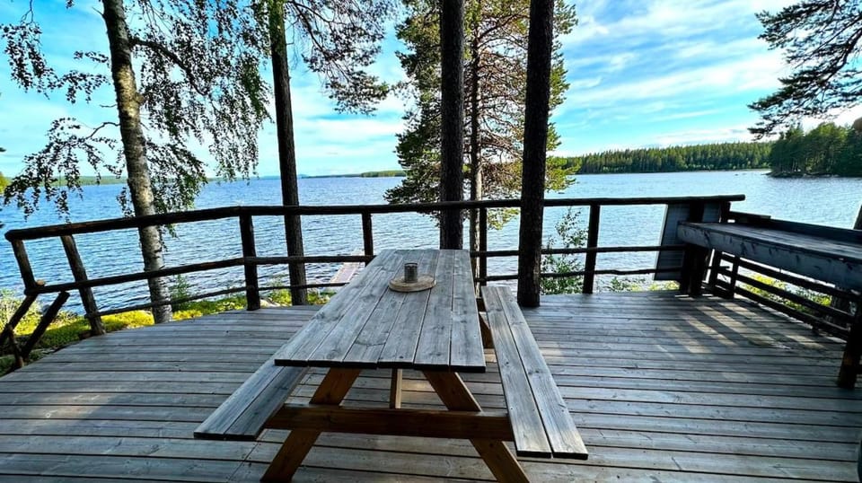 Patio, View (from property/room), Balcony/Terrace, Dining area, Lake view