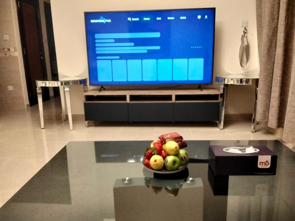 Communal lounge/ TV room, TV and multimedia, Evening entertainment