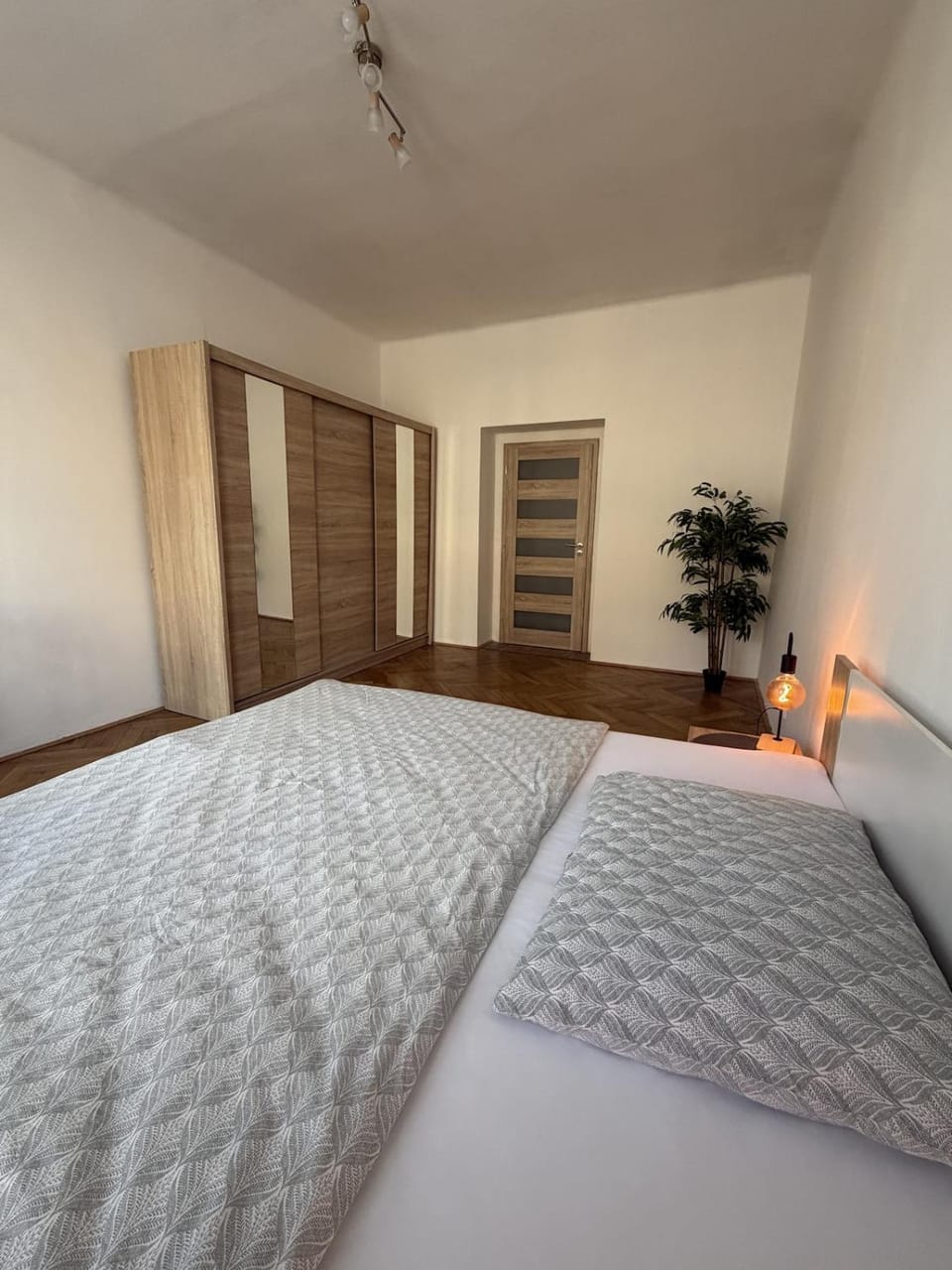 Bed, Bedroom, wardrobe