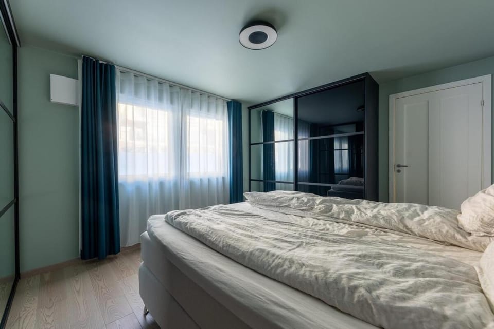 Big house with a wonderful view Apartment in Tromso