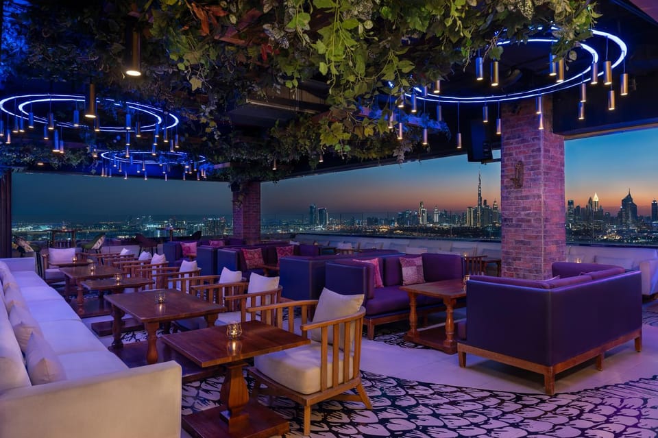 Lounge or bar