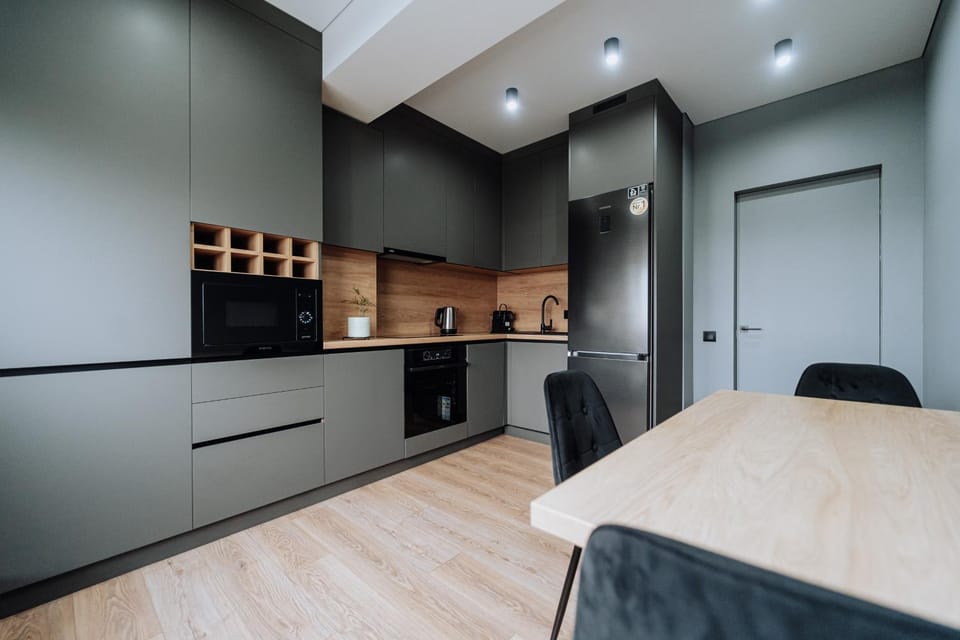 Kitchen or kitchenette, Dining area, oven, pet friendly, stove