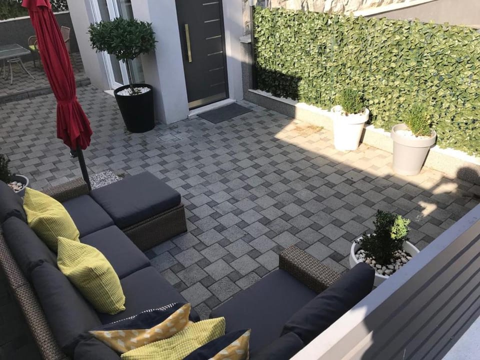 Patio, Garden, Seating area