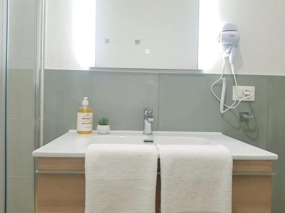 Bathroom, Other