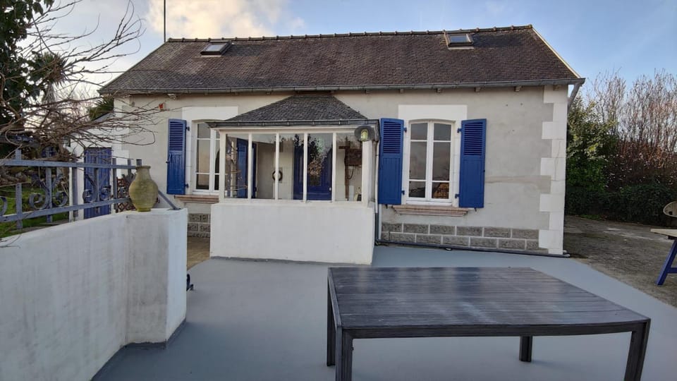 Property building, Balcony/Terrace