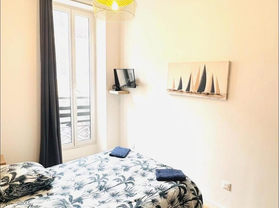 Cosy azur au coeur du vieux port Apartment in Marseille