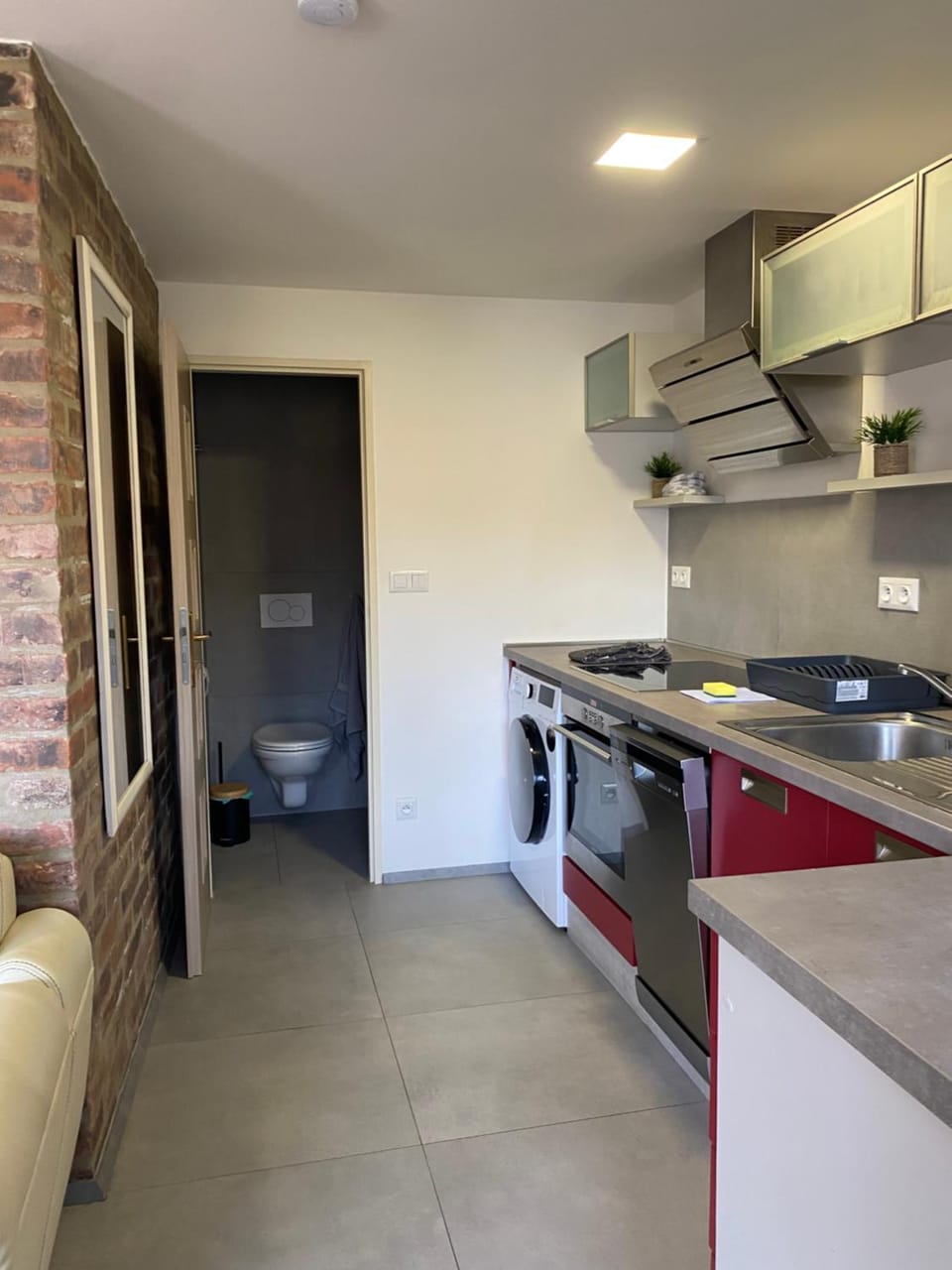 Kitchen or kitchenette