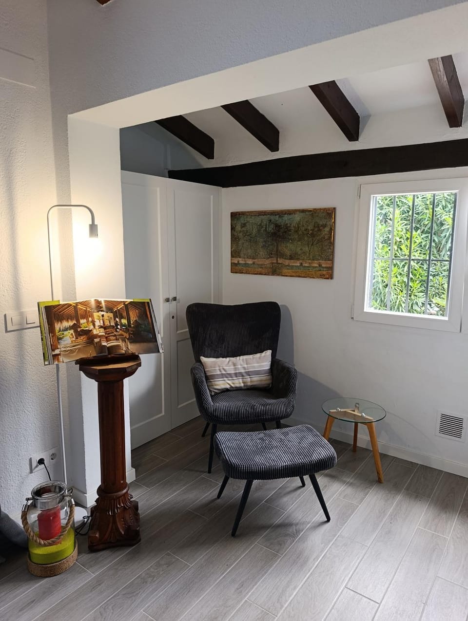 Seating area
