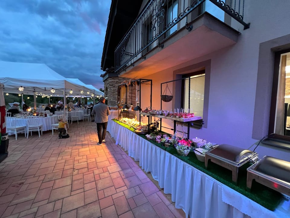 People, Banquet/Function facilities, Seating area, wedding