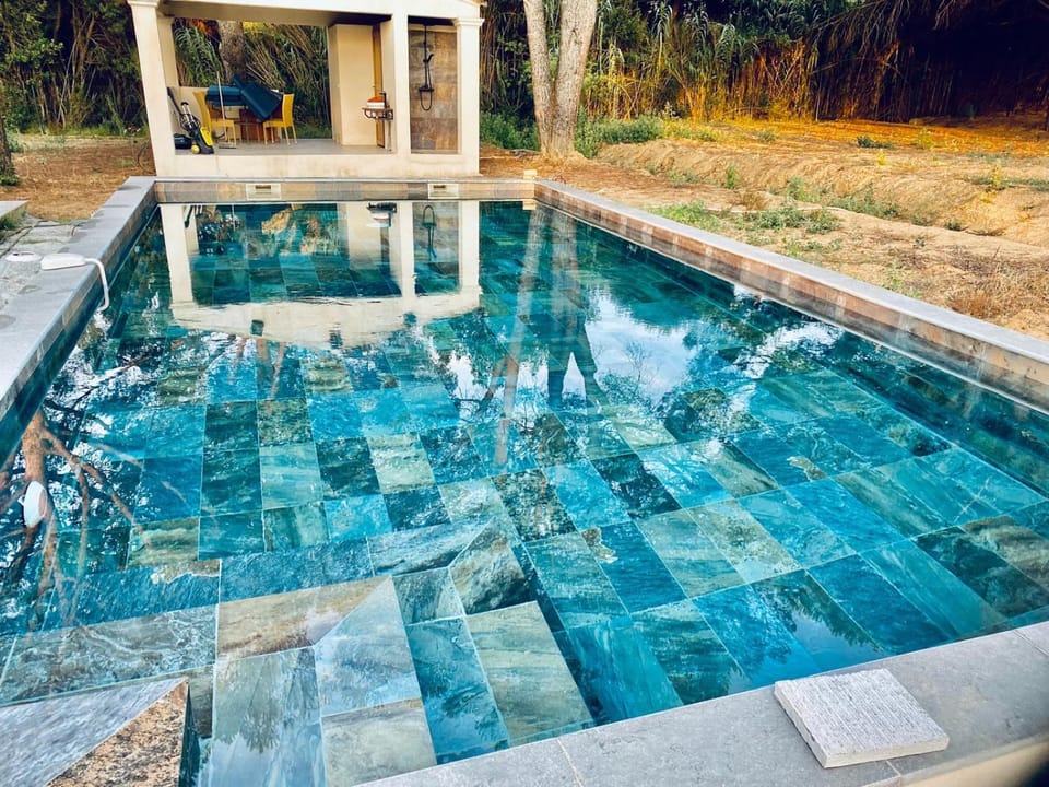 Pool view, Swimming pool