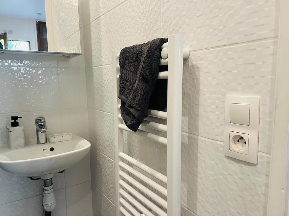 Charmant studio fonctionnel à Issy-les-Moulineaux Apartment in Issy-les-Moulineaux