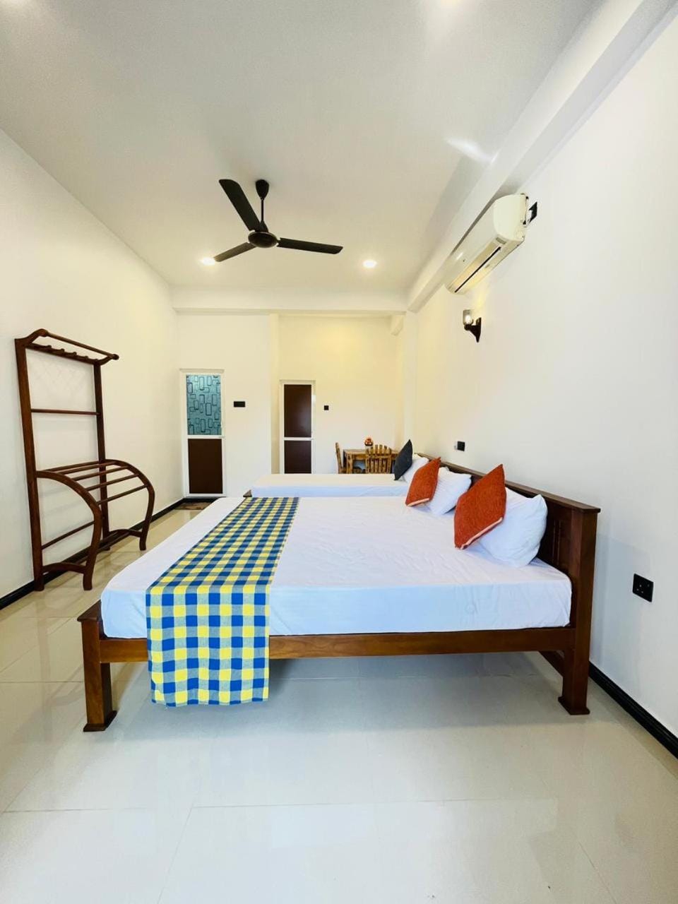 Bed, Photo of the whole room, Bedroom, air conditioner