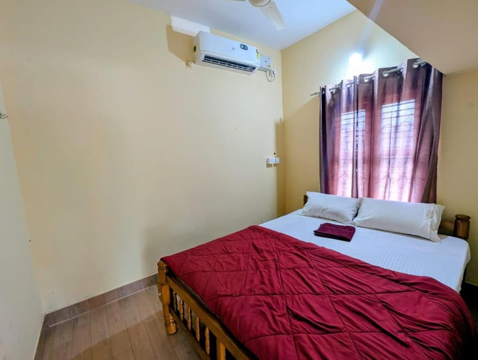 Sri Krishna 4BHK AC Villa Villa in Karnataka