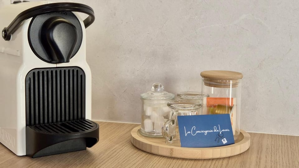 Coffee/tea facilities, Kitchen or kitchenette