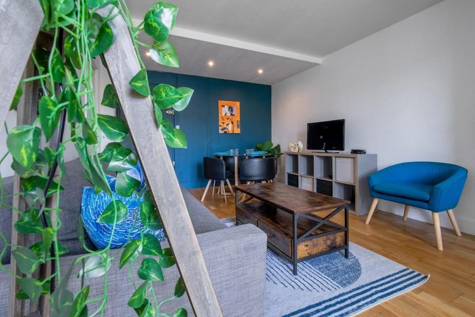Communal lounge/ TV room, TV and multimedia