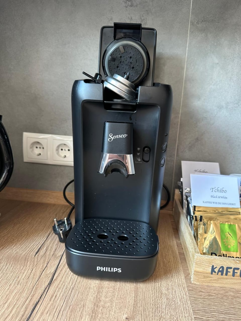 Coffee/tea facilities