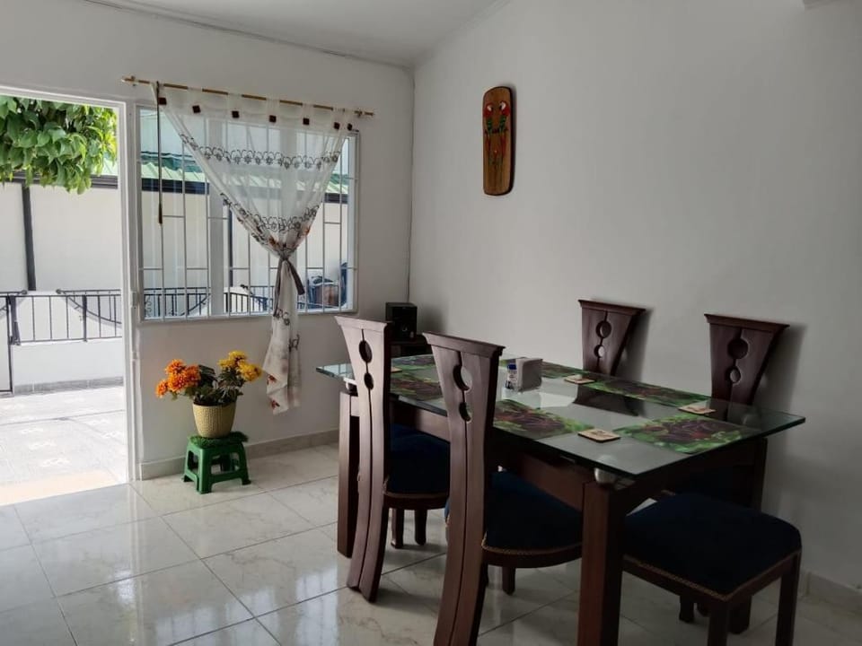 Casa vacacional - Conjunto El Nogal House in Girardot