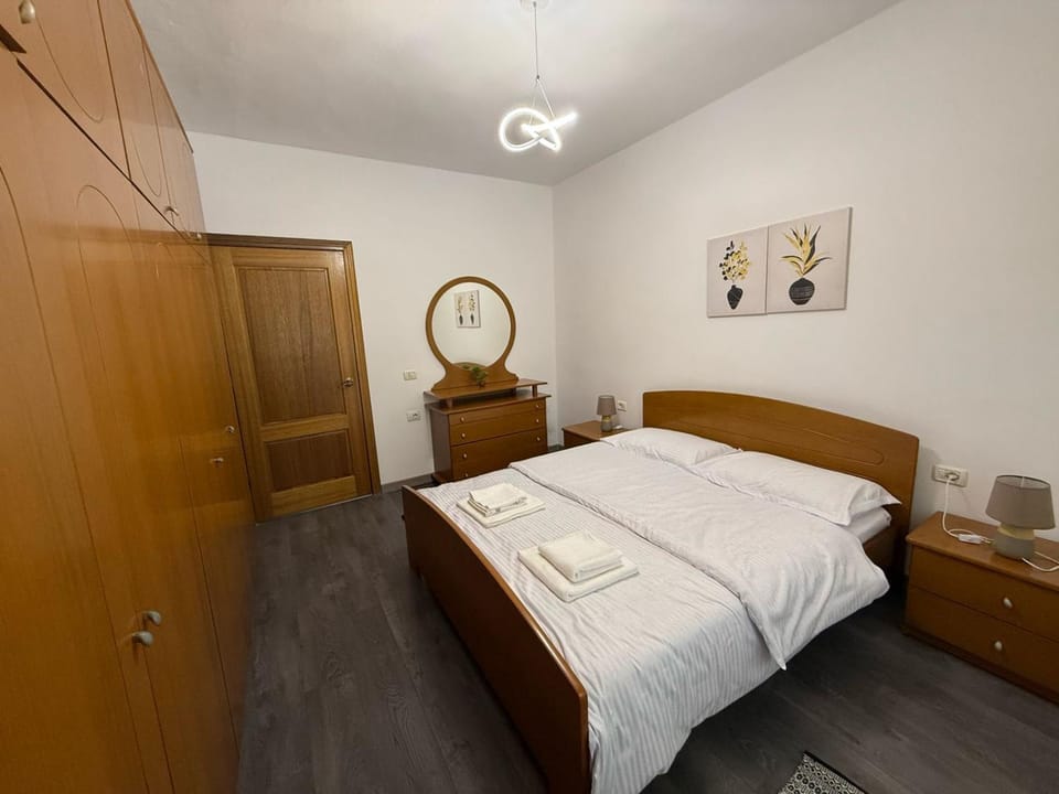 Bed, Bedroom, wardrobe