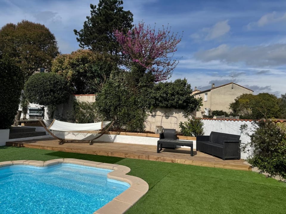Maison 3 chambres, piscine privée terrain de pétanque House in Carcassonne