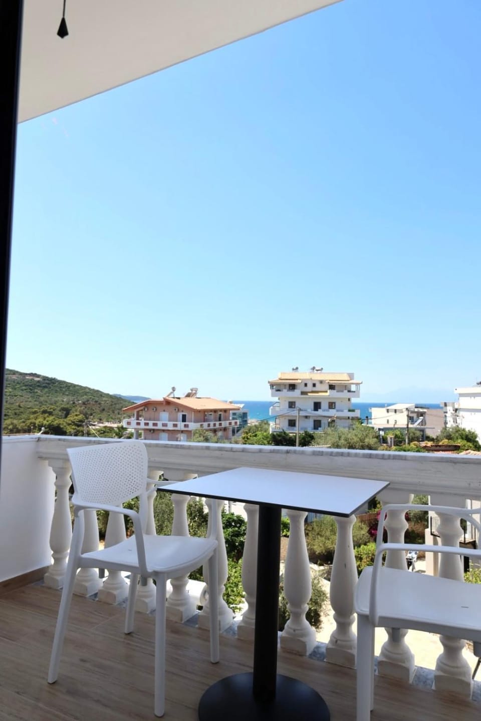 Rose Apartments Apartment in Ksamil