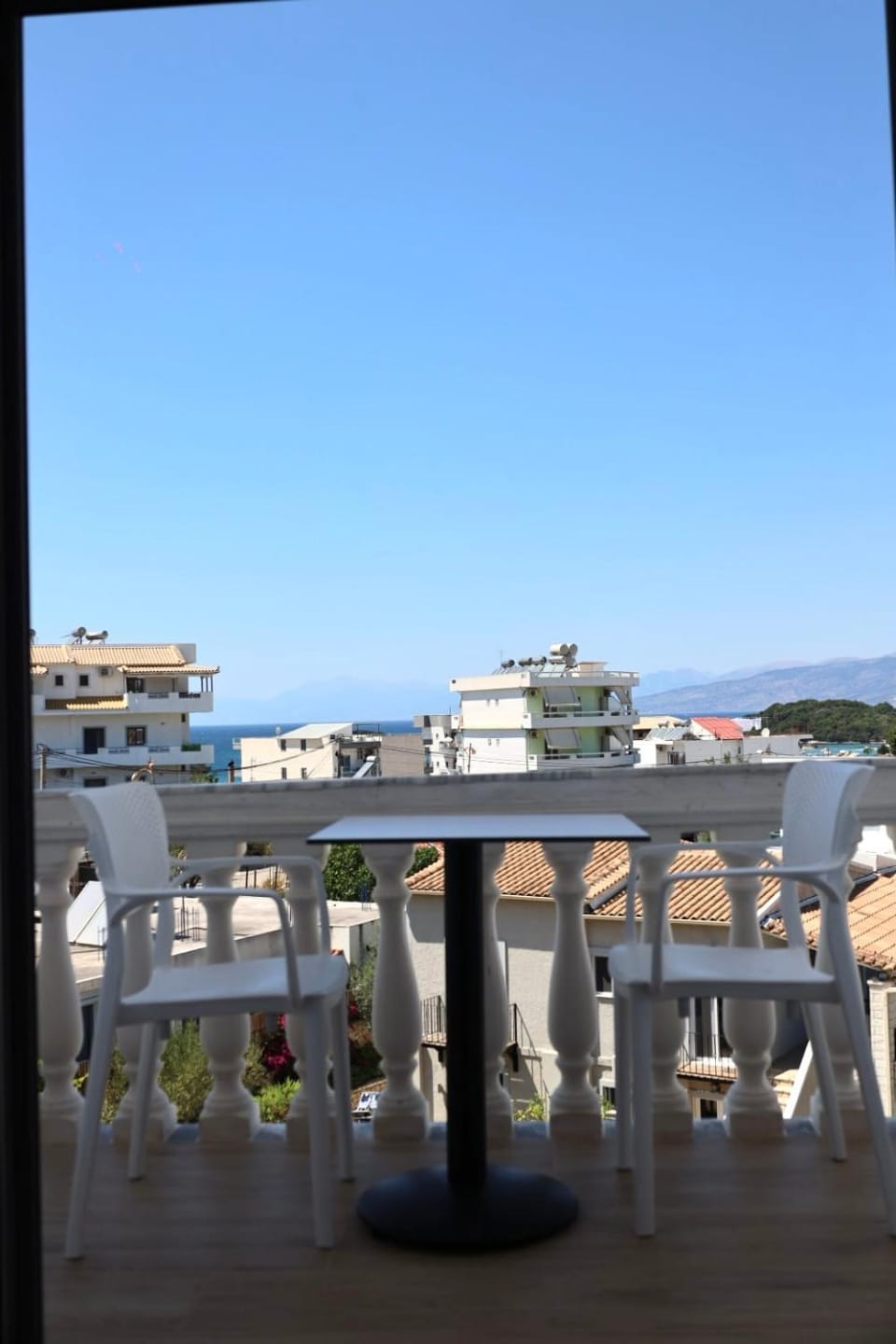 Rose Apartments Apartment in Ksamil