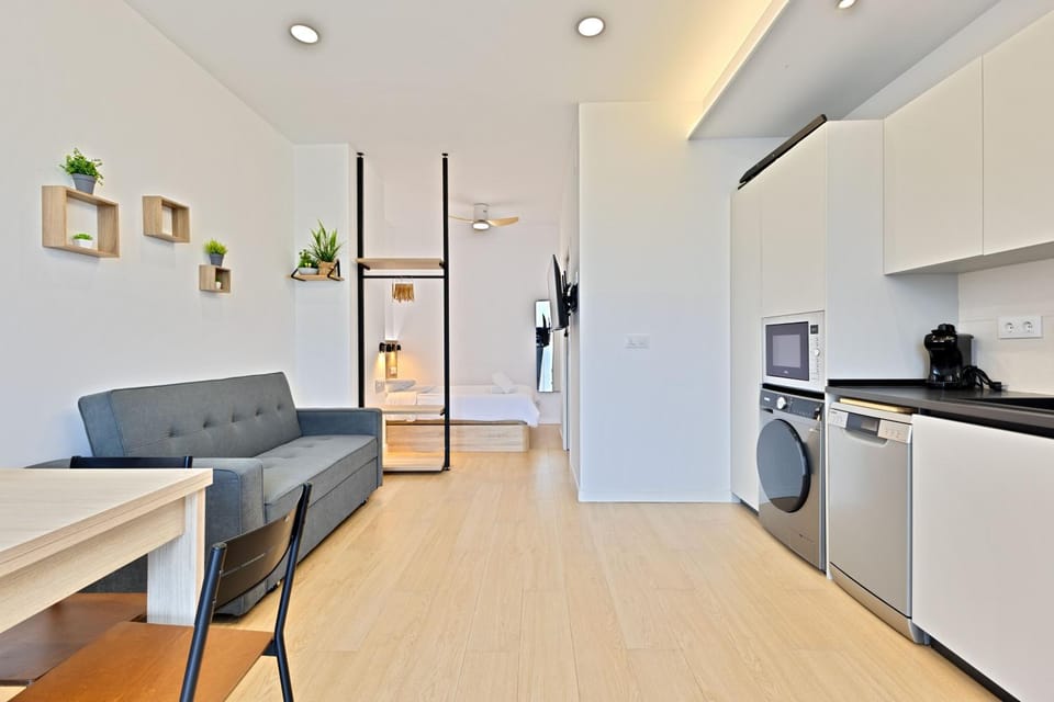 Coffee/tea facilities, kitchen