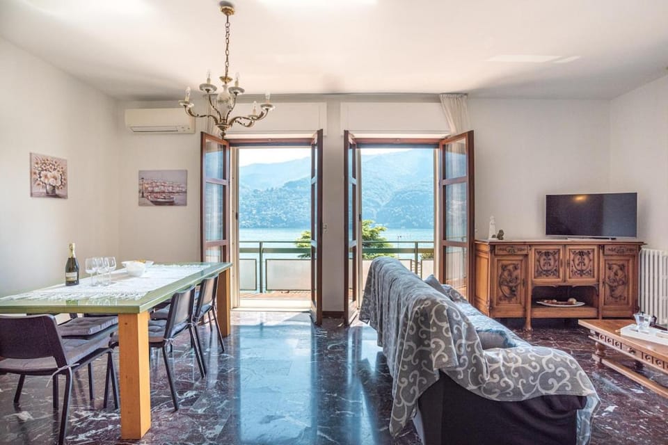 Teo s House private parking and lake view Apartment in Canton of Ticino