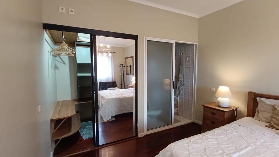 Ben House, private parking House in Azores District
