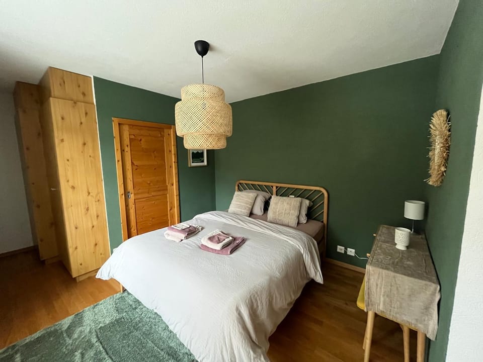Mes petits nids Bed and Breakfast in Canton of Valais