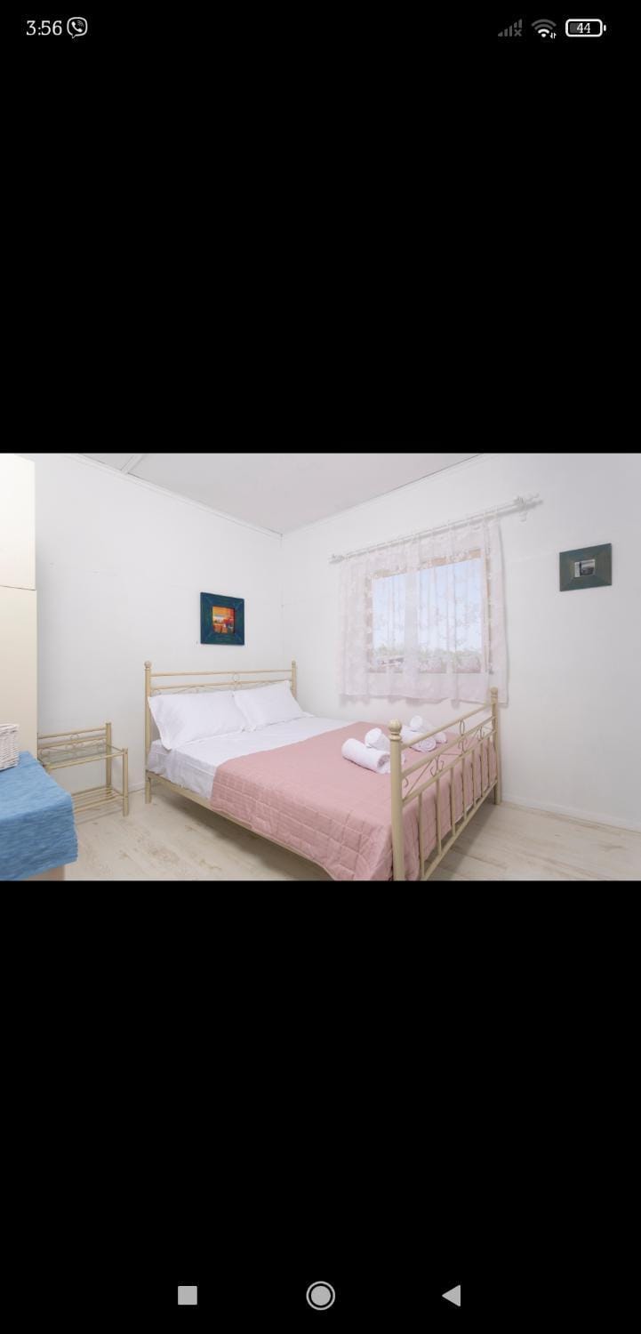 Family House - Παραθεριστικό Κατάλυμα House in Halkidiki
